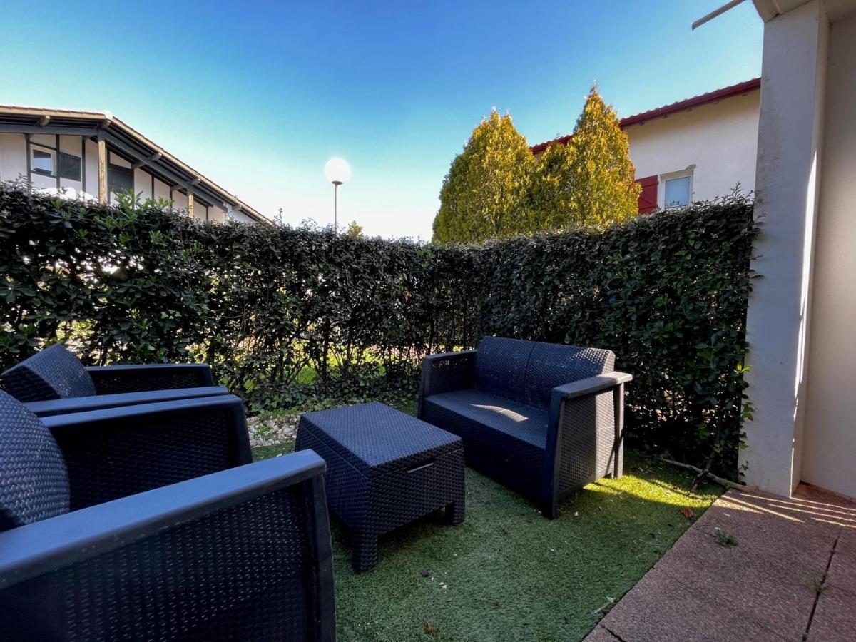 Bel Appartement T3 Avec Jardin, Piscine Et Parking, Proche Plage A Hendaye - Fr-1-239-739 المظهر الخارجي الصورة
