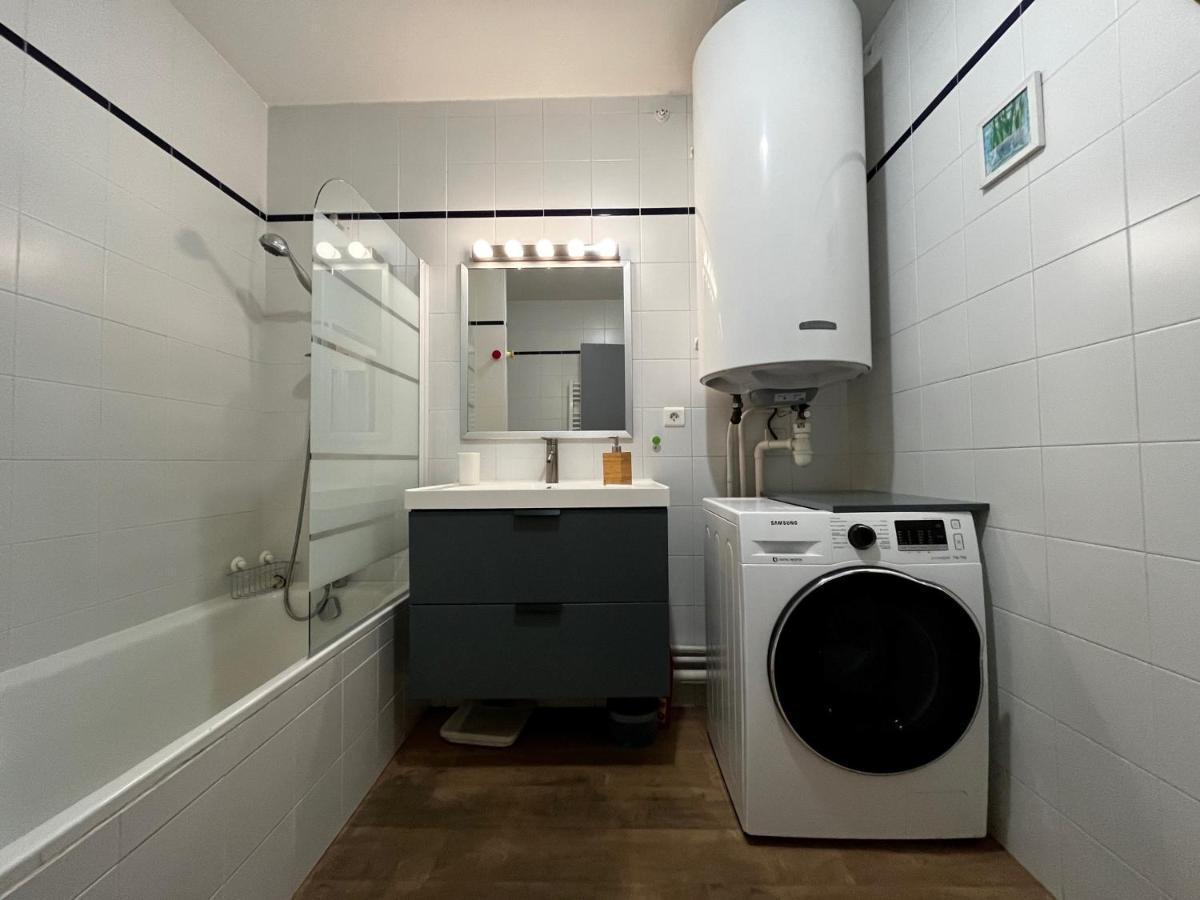 Bel Appartement T3 Avec Jardin, Piscine Et Parking, Proche Plage A Hendaye - Fr-1-239-739 المظهر الخارجي الصورة